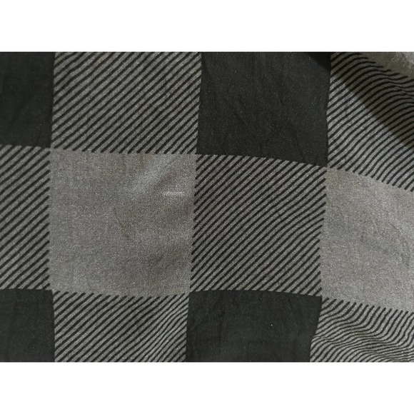 Torrid Buffalo Check Black Gray Long Sleeve Boho Shirt 4 Button Front Indie Blk - Picture 11 of 14